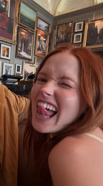 Ellie bamber  page leaked private photo uncensored HD quality