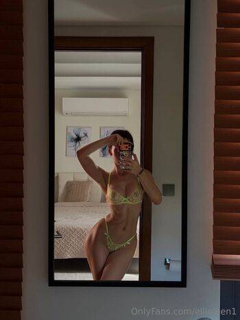 Ellieleen leaked private photo uncensored HD quality