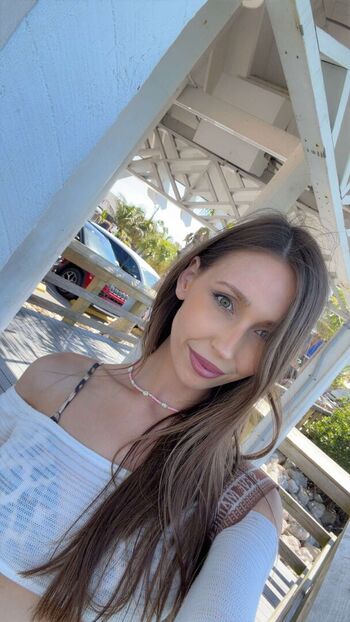 Eloise head leaked private photo uncensored HD quality