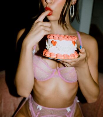 Elsie hewitt  page leaked private photo uncensored HD quality