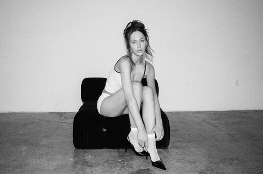 Elsie hewitt  page leaked private photo uncensored HD quality