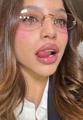 Emilia mernes page leaked private photo uncensored HD quality