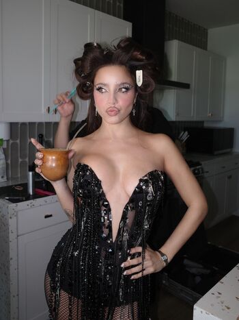 Emilia mernes leaked private photo uncensored HD quality