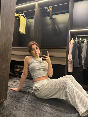 Emiliallure leaked private photo uncensored HD quality