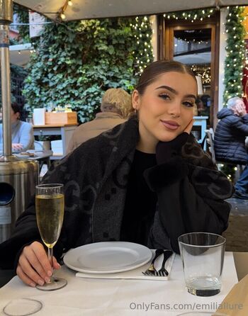 Emiliallure leaked private photo uncensored HD quality