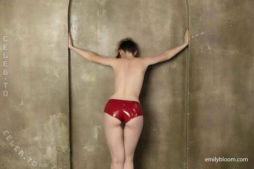 Emily bloom  page leaked private photo uncensored HD quality
