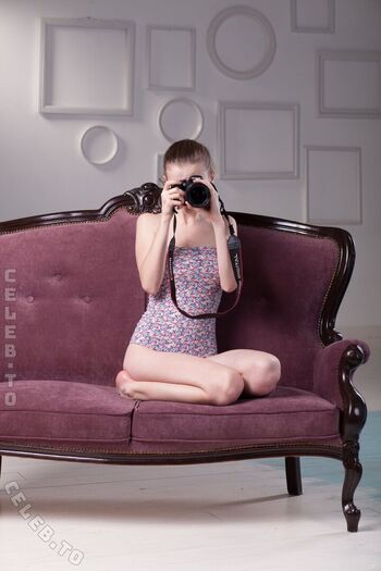 Emily bloom  page leaked private photo uncensored HD quality