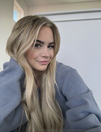 Emily elizabth  page leaked private photo uncensored HD quality