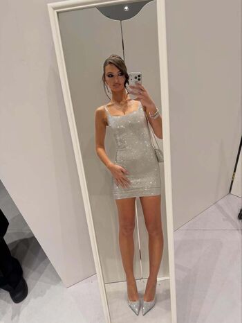 Emily ratajkowski  page leaked private photo uncensored HD quality