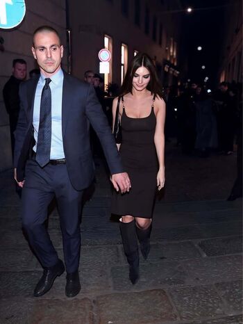 Emily ratajkowski  page leaked private photo uncensored HD quality