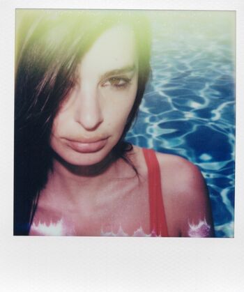 Emily ratajkowski  page leaked private photo uncensored HD quality