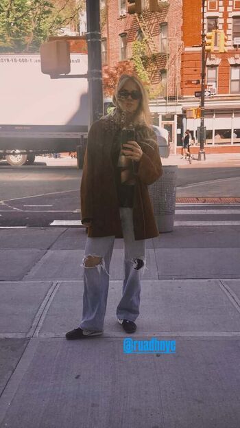 Emily wickersham leaked private photo uncensored HD quality