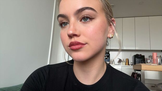 Emma brooks page leaked private photo uncensored HD quality