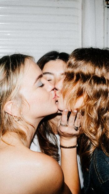 Emma brooks page leaked private photo uncensored HD quality