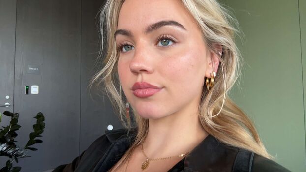 Emma brooks page leaked private photo uncensored HD quality