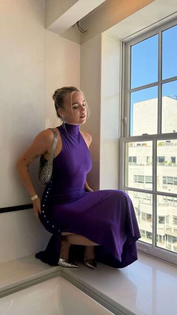 Emma brooks page leaked private photo uncensored HD quality