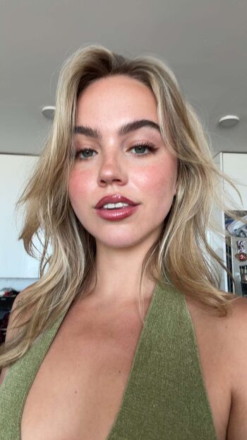 Emma brooks page leaked private photo uncensored HD quality