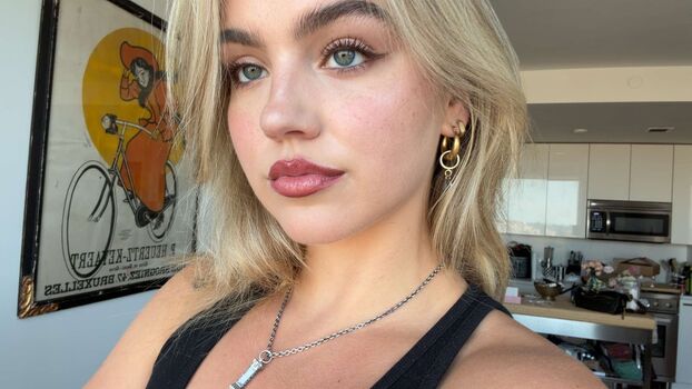 Emma brooks page leaked private photo uncensored HD quality