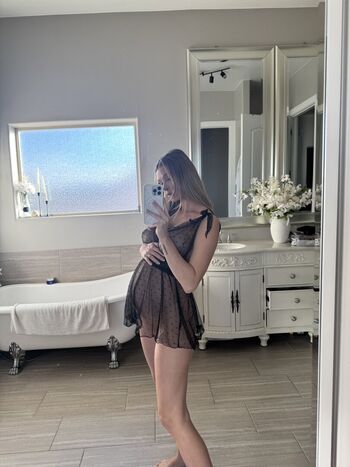 Emma hix  page leaked private photo uncensored HD quality