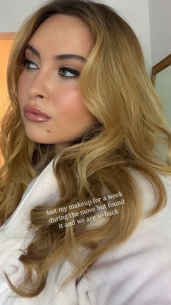 Erinmhk page leaked private photo uncensored HD quality