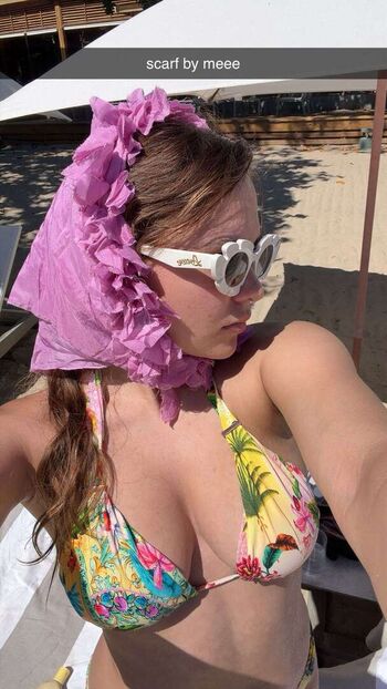 Ester dobrik page leaked private photo uncensored HD quality