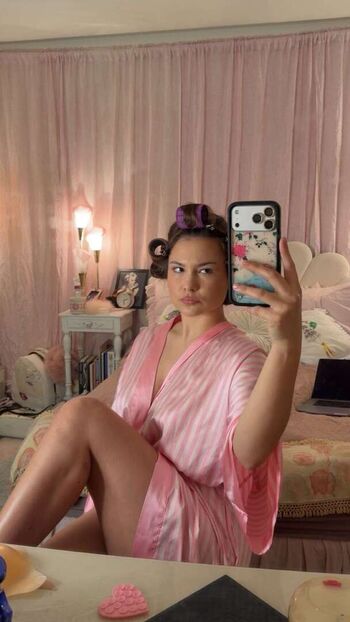 Ester dobrik page leaked private photo uncensored HD quality