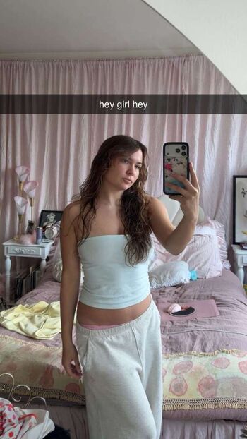 Ester dobrik leaked private photo uncensored HD quality