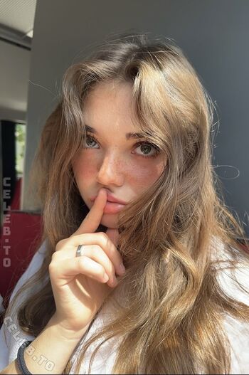 Etienne lng page leaked private photo uncensored HD quality
