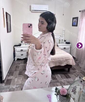 Evelyn vasquez page leaked private photo uncensored HD quality