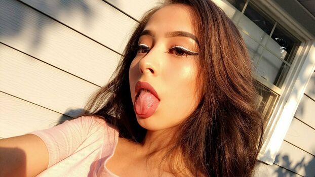 Everythingveronica page leaked private photo uncensored HD quality