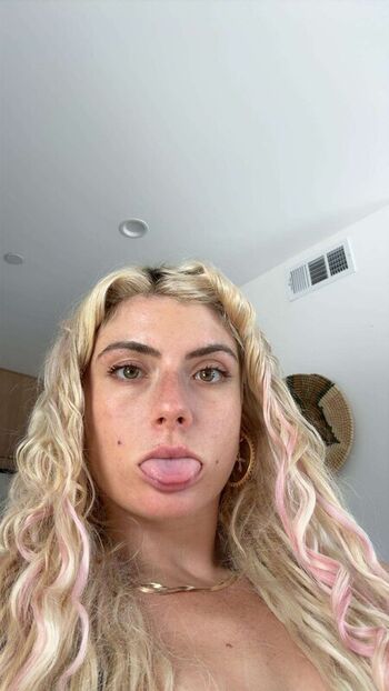 Faith ordway leaked private photo uncensored HD quality