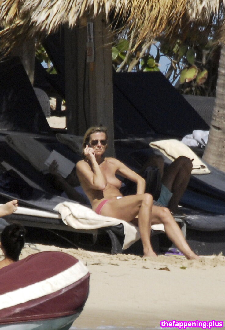 Femmes journalistes/ leaked private photo uncensored HD quality