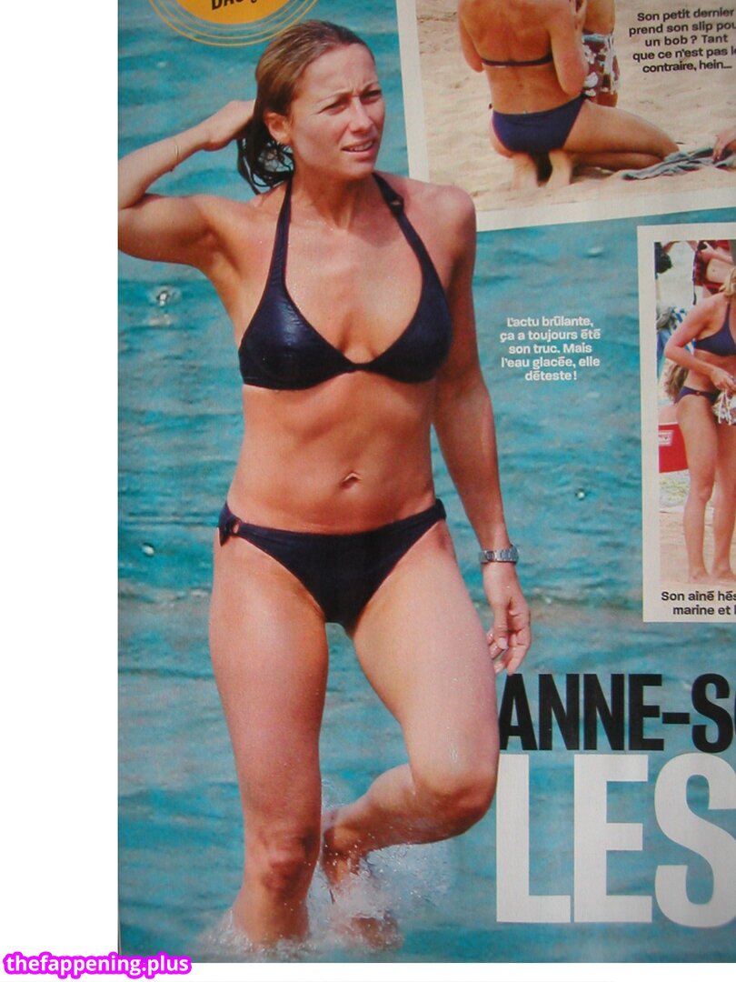 Femmes journalistes/ leaked private photo uncensored HD quality