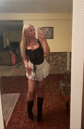 Fishtank page leaked private photo uncensored HD quality