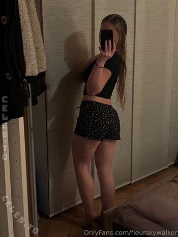 Fleurskywalker leaked private photo uncensored HD quality
