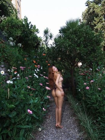 Floralydo leaked private photo uncensored HD quality