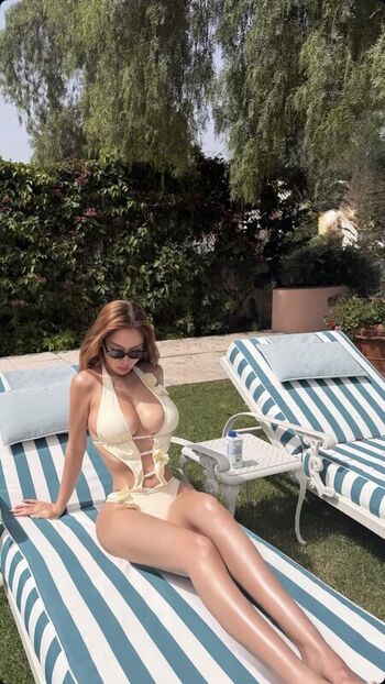 Floralydo leaked private photo uncensored HD quality
