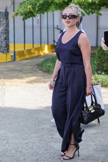 Florence pugh  page leaked private photo uncensored HD quality