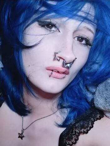 Fragile vampire leaked private photo uncensored HD quality
