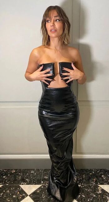 Frankie bridge  page leaked private photo uncensored HD quality