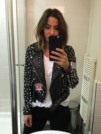 Frankie bridge  page leaked private photo uncensored HD quality