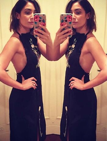 Frankie bridge  page leaked private photo uncensored HD quality