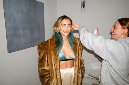 Frankie bridge  page leaked private photo uncensored HD quality