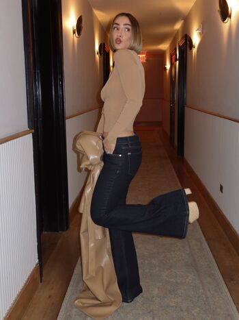 Frankie bridge  page leaked private photo uncensored HD quality