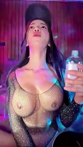Fuengggfah leaked private photo uncensored HD quality