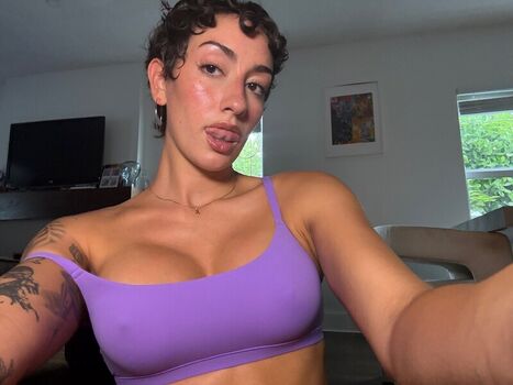 Gianna evelyn leaked private photo uncensored HD quality