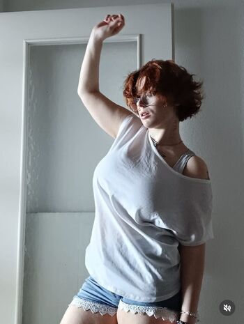 Glossygirl leaked private photo uncensored HD quality