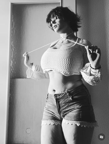 Glossygirl leaked private photo uncensored HD quality