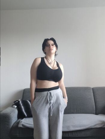 Glossygirl leaked private photo uncensored HD quality