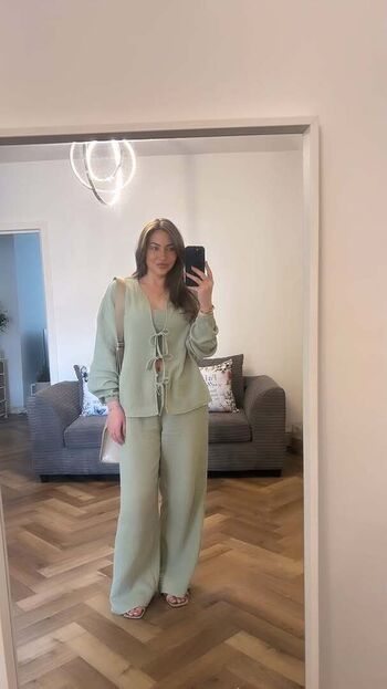 Gracie lewis leaked private photo uncensored HD quality